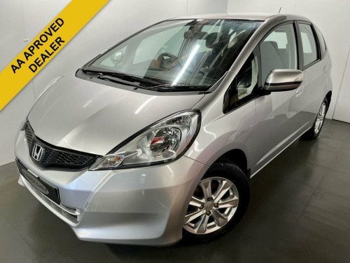 Honda Jazz  1.4 i-VTEC ES Hatchback 5dr Petrol CVT Euro 5 (99