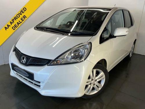 Honda Jazz  1.4 i-VTEC ES Plus Hatchback 5dr Petrol CVT Euro 5 