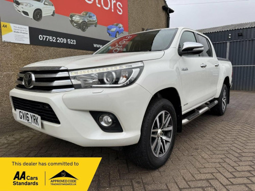 Toyota Hi-Lux  2.4 D-4D Invincible 4WD Euro 6 4dr (TSS)