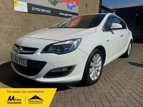 Vauxhall Astra  2.0 CDTi ecoFLEX Elite Euro 5 (s/s) 5dr
