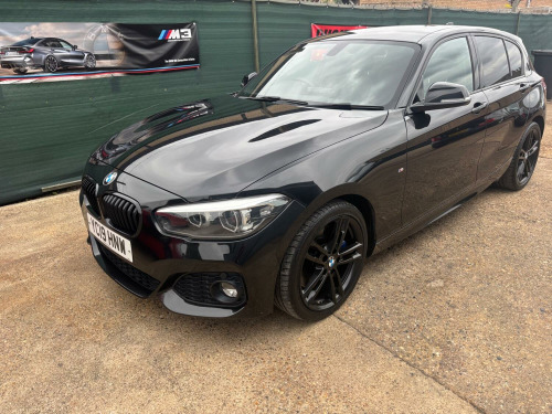 BMW 1 Series  1.5 118i M Sport Shadow Edition 5-door