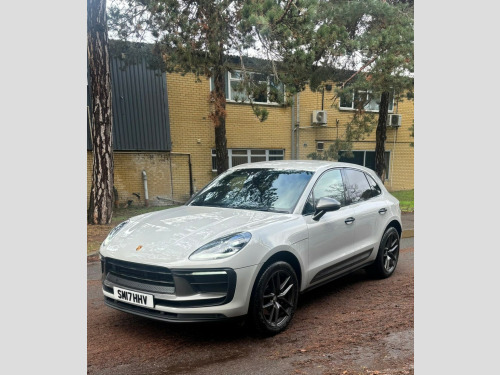 Porsche Macan  2.0 T T 
