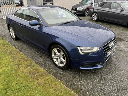 Audi A5  1.8 TFSI SE 
