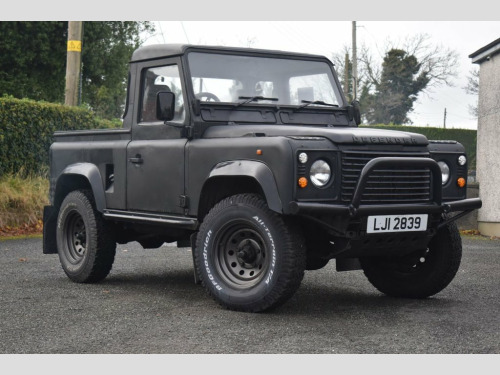 Land Rover 90  2.5 4CYL REG 3d MOTed until May 2024