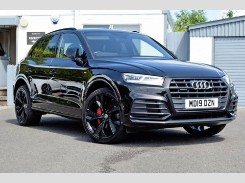Audi Q5  2.0 TDI 40 S line SUV 5dr Diesel S Tronic quattro 