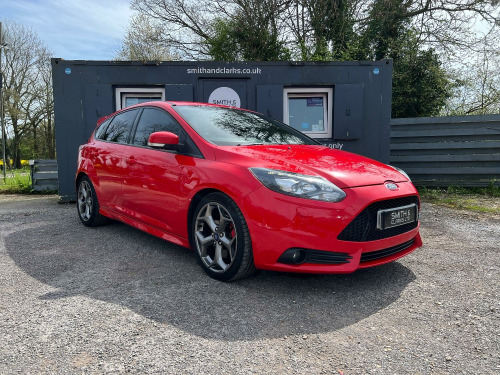 Ford Focus  2.0 T EcoBoost ST-3