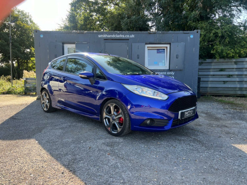 Ford Fiesta  1.6 T EcoBoost ST-3