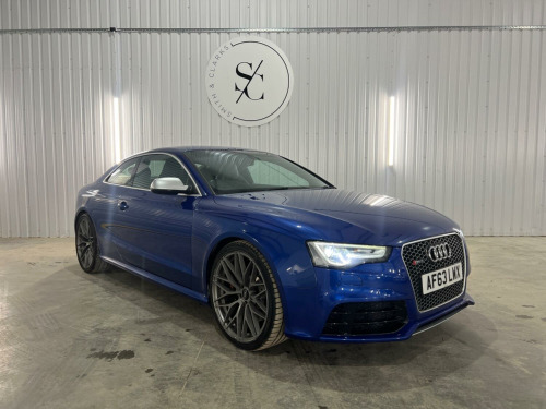 Audi RS5  4.2 FSI V8