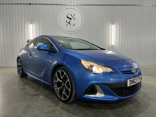 Vauxhall Astra GTC  2.0 T VXR