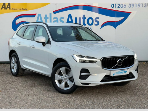 Volvo XC60  2.0 B5 MHEV Momentum SUV 5dr Petrol Hybrid Auto Eu