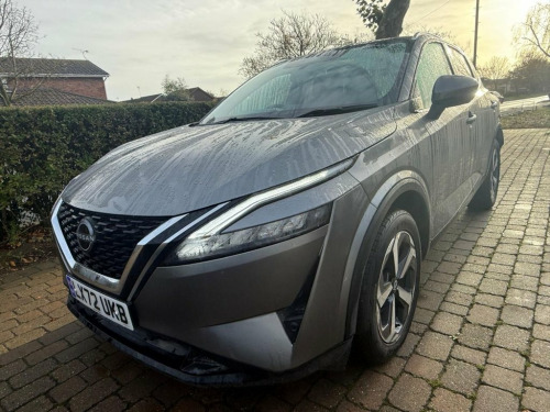Nissan Qashqai  1.3 DIG-T MHEV N-Connecta SUV 5dr Petrol Hybrid XT