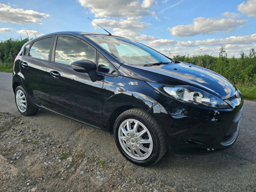 Ford Fiesta  1.25 Style + 5dr [82]