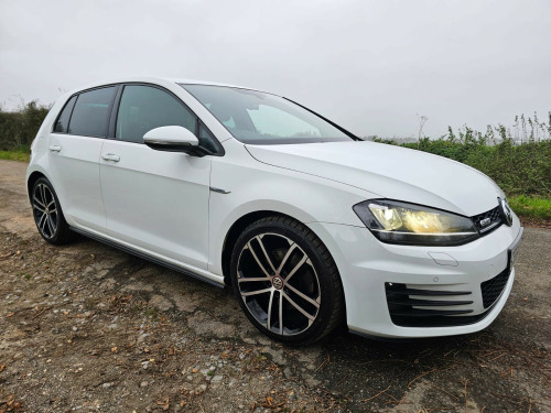 Volkswagen Golf  2.0 TDI GTD 5dr