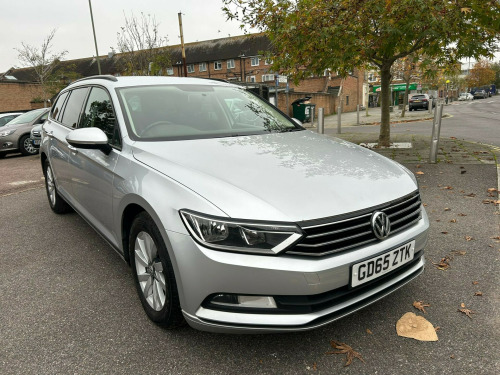 Volkswagen Passat  1.6 TDI S 5dr