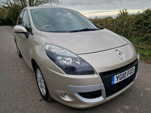 Renault Scenic  1.5 dCi 106 Privilege TomTom 5dr