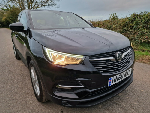 Vauxhall Grandland X  1.2 Turbo SE 5dr