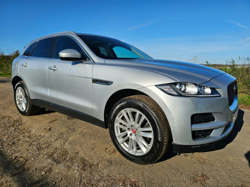 Jaguar F-PACE  2.0d Portfolio 5dr Auto AWD