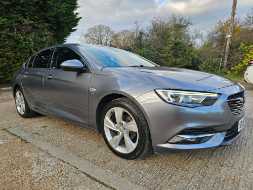 Vauxhall Insignia  1.5T SRi Nav 5dr