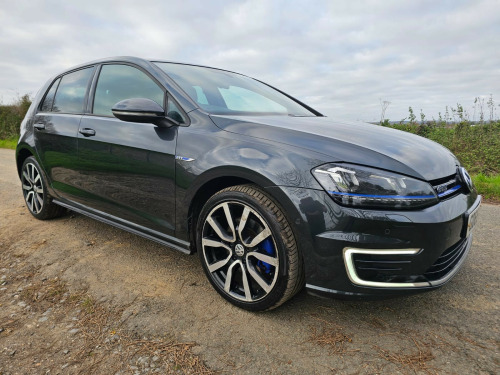 Volkswagen Golf  1.4 TSI GTE 5dr DSG