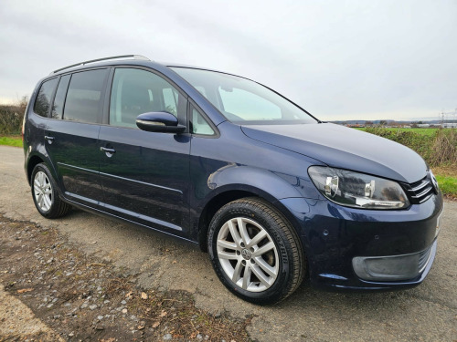 Volkswagen Touran  1.6 TDI 105 BlueMotion Tech SE 5dr