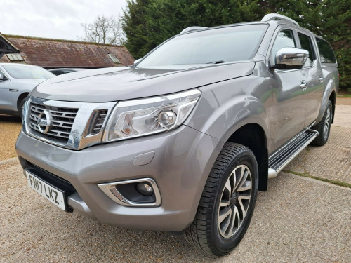 Nissan Navara  Double Cab Pick Up Tekna 2.3dCi 190 4WD Auto