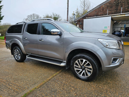 Nissan Navara  Double Cab Pick Up Tekna 2.3dCi 190 4WD Auto