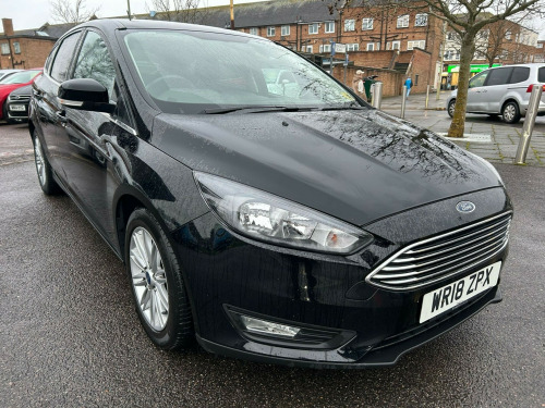 Ford Focus  1.5 TDCi 120 Zetec Edition 5dr