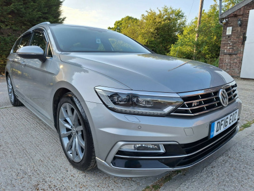 Volkswagen Passat  2.0 TDI R-Line 5dr