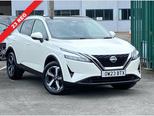 Nissan Qashqai  1.3 DIG-T MHEV N-Connecta SUV 5dr Petrol Hybrid Ma