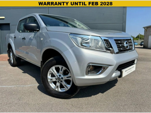 Nissan Navara  2.3 dCi Acenta Pickup Double Cab 4dr Diesel Manual