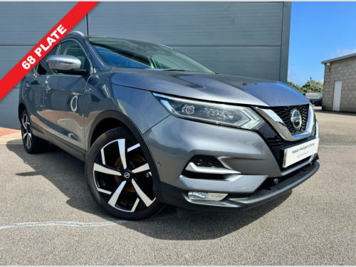 Nissan Qashqai  1.3 DIG-T Tekna SUV 5dr Petrol Manual Euro 6 (s/s)