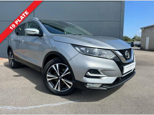 Nissan Qashqai  1.3 DIG-T N-Connecta SUV 5dr Petrol Manual Euro 6 