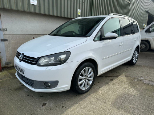 Volkswagen Touran  1.4 TSI SE