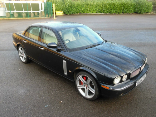 Jaguar XJR  4.2 V8 Portfolio 4dr