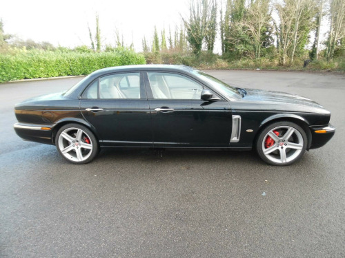 Jaguar XJR  4.2 V8 Portfolio 4dr