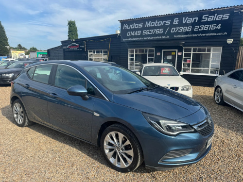 Vauxhall Astra  1.4i 16V Design 5dr