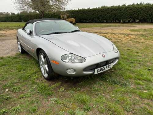 Jaguar XKR  4.0 100 Limited Edition Coupe 2dr Petrol Automatic (301 g/km, 370 bhp)