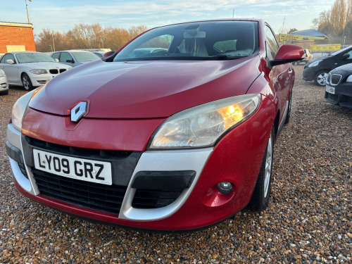 Renault Megane  1.6 16V Dynamique Coupe 3dr Petrol Manual Euro 5 (110 ps)