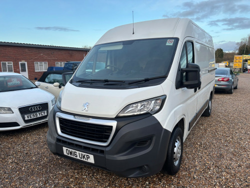 Peugeot Boxer  2.2 HDi Professional Panel Van 4dr Diesel Manual MWB H2 (195 g/km, 130 bhp) 