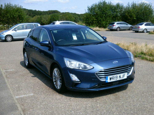 Ford Focus  1.0 EcoBoost 125 Titanium X 5dr Auto