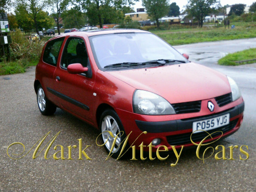 Renault Clio  1.2 16V Dynamique 3dr