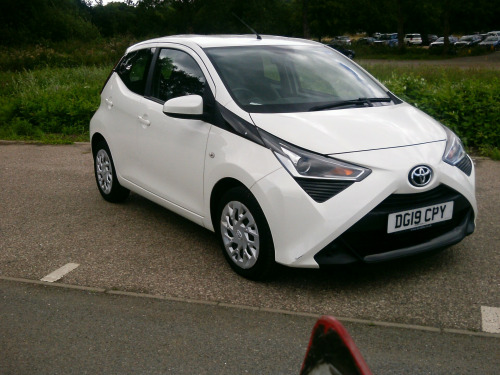 Toyota AYGO  1.0 VVT-i X-Play 5dr