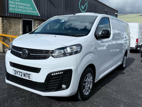 Vauxhall Vivaro  1.5 Turbo D 2900 Sportive Panel Van 6dr Diesel Man