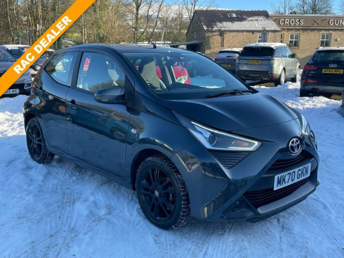 Toyota AYGO  1.0 VVT-i x-play Hatchback 5dr Petrol Manual Euro 