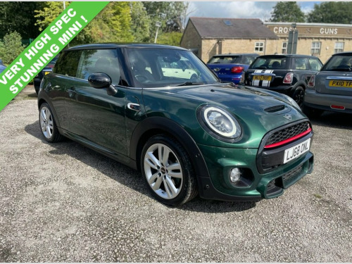 MINI Hatch  2.0 Cooper S Sport Hatchback 3dr Petrol Manual Eur