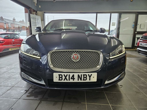 Jaguar XF  3.0d V6 Premium Luxury Auto Euro 5 (s/s) 4dr