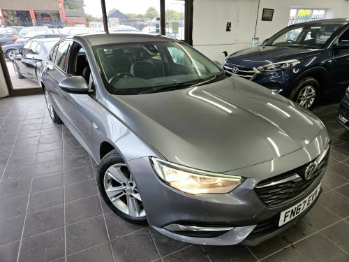 Vauxhall Insignia  1.6 Turbo D ecoTEC BlueInjection Tech Line Nav Grand Sport Euro 6 (s/s) 5dr