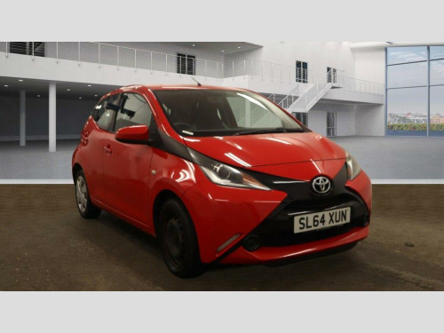 Toyota AYGO  1.0 VVT-i x-play Euro 5 5dr Euro 5