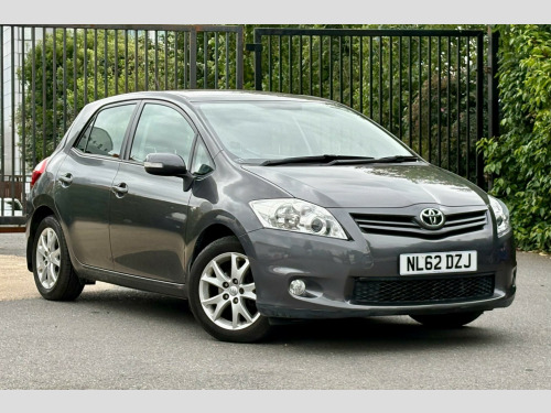 Toyota Auris  1.6 V-Matic Colour Collection Euro 5 5dr