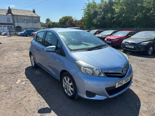 Toyota Yaris  1.33 Dual VVT-i TR Hatchback 5dr Petrol Manual Euro 5 (101 ps)